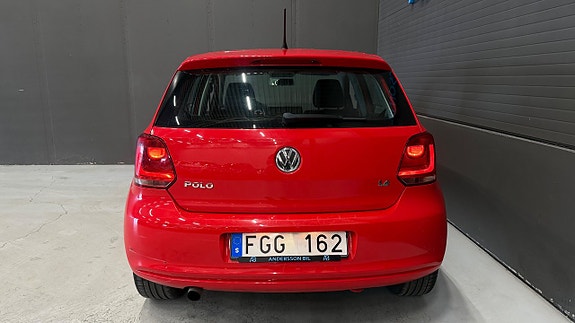Volkswagen Polo 8 of 23