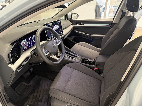 Volkswagen Golf I 11 of 18