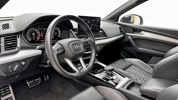 Audi Q5 7 of 16