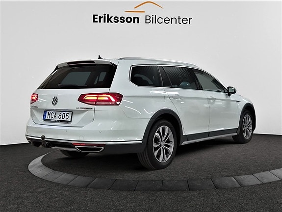 Volkswagen Passat Alltrack 5 of 28
