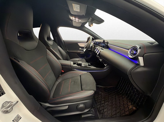Mercedes-Benz CLA200 d 10 of 30