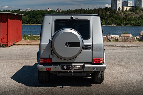 Mercedes-Benz G65 9 of 30