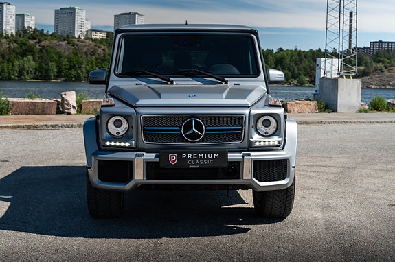 Mercedes-Benz G65 3 of 5