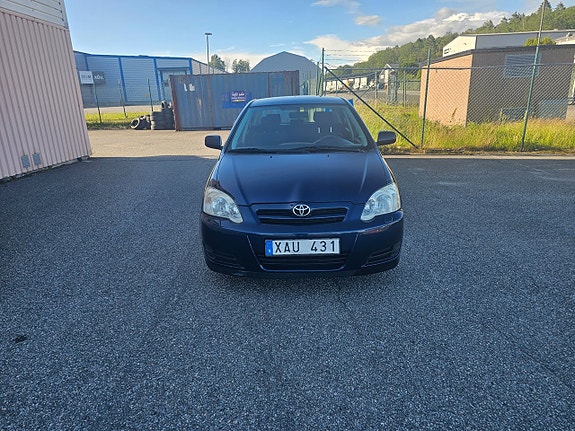 Toyota Corolla 2 of 16