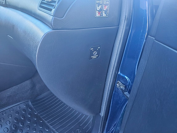 Toyota Corolla 15 of 16