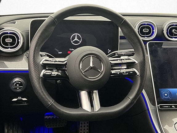 Mercedes-Benz C300 18 of 30