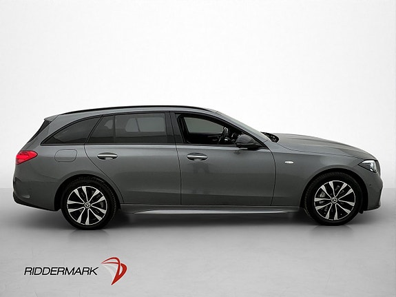 Mercedes-Benz C300 9 of 30
