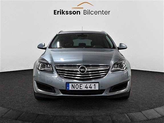 Opel Insignia 3 of 5