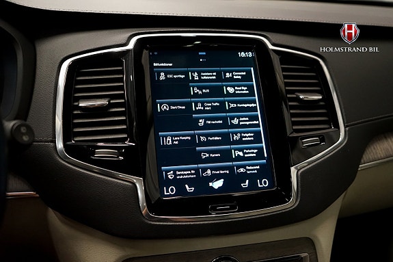 Volvo XC90 20 of 27