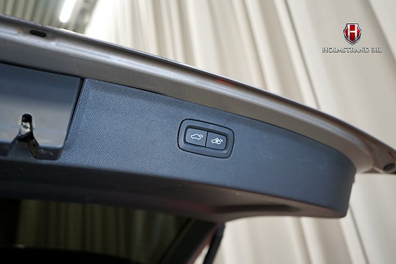 Volvo XC90 26 of 27