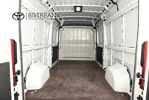 Toyota ProAce Max 8 of 13