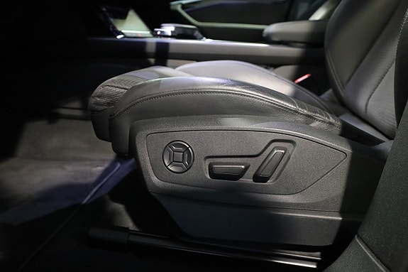 Audi Q8 e-tron 21 of 30
