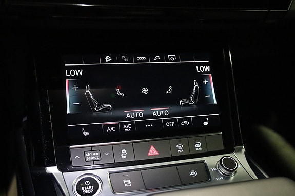 Audi Q8 e-tron 25 of 30