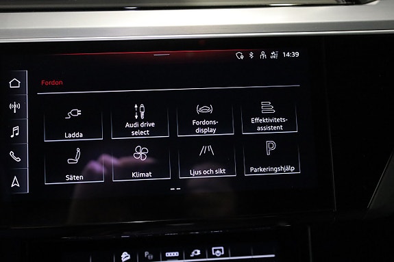 Audi Q8 e-tron 23 of 30