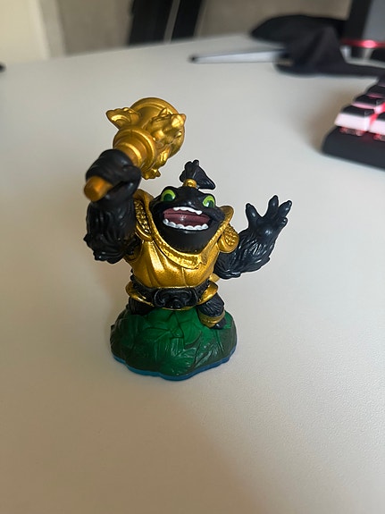 Product image 1 of 2
