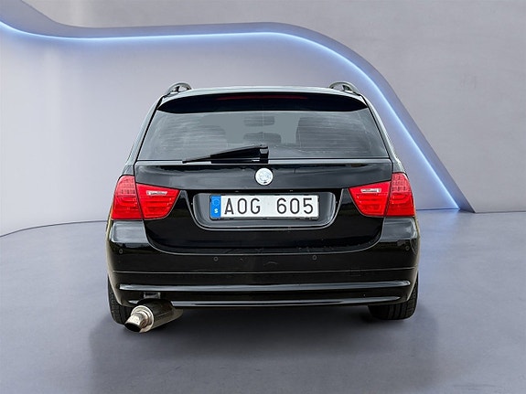 BMW 320 5 of 5