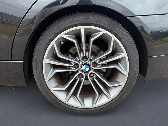 BMW 320 19 of 19