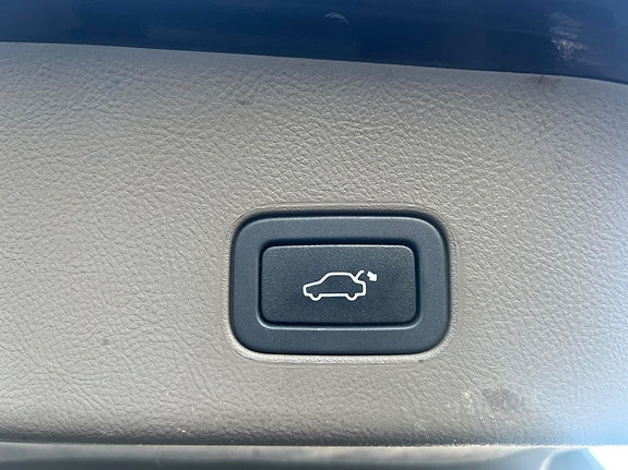 Land Rover Range Rover Sport 15 of 16
