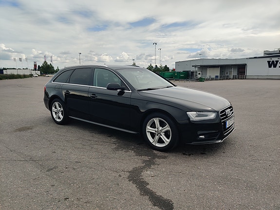 Audi A4 2 of 9