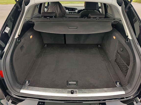 Audi A4 9 of 9