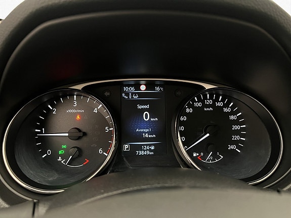 Nissan X-Trail 17 of 30