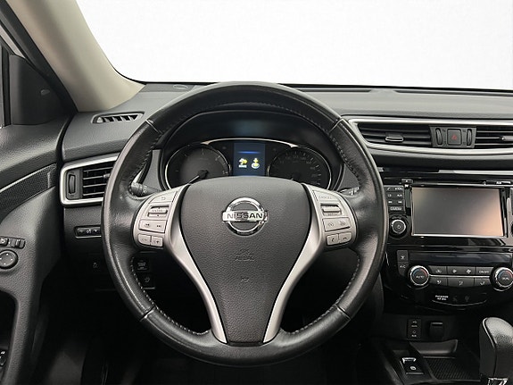 Nissan X-Trail 16 of 30