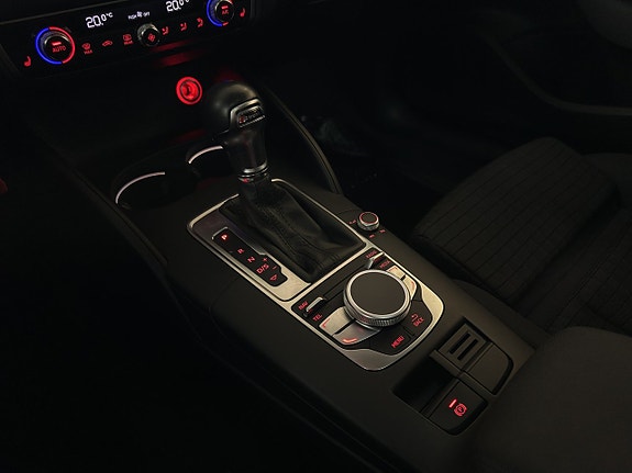 Audi A3 24 of 27