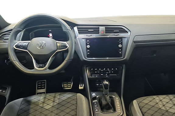 Volkswagen Tiguan 8 of 18