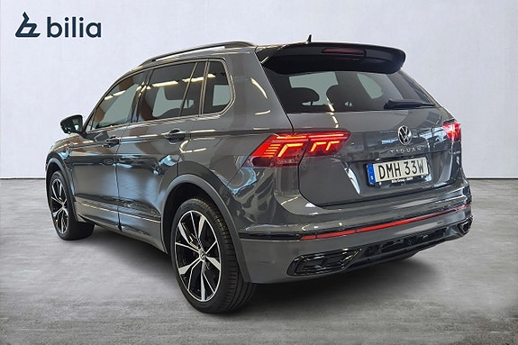 Volkswagen Tiguan 2 of 18