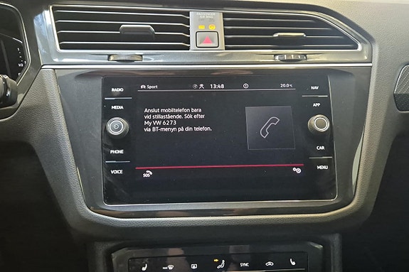 Volkswagen Tiguan 13 of 18