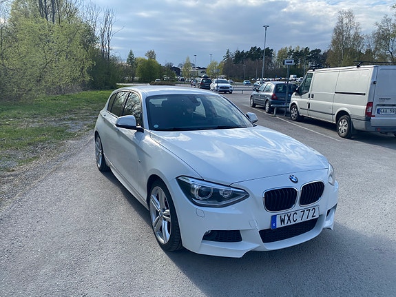 BMW 116i 3 of 18