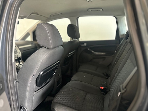 Ford C-Max 17 of 17