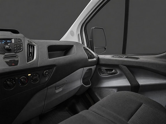 Ford Transit Custom 15 of 19
