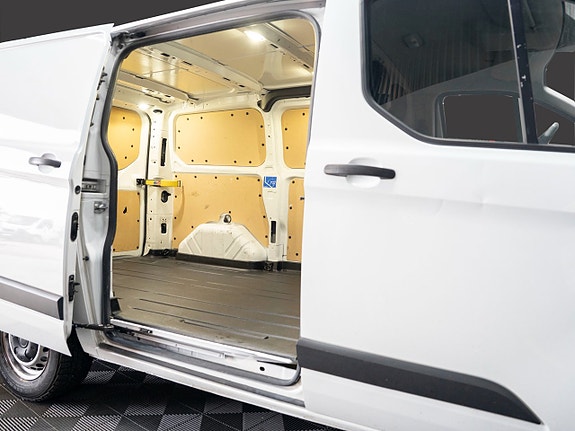 Ford Transit Custom 19 of 19
