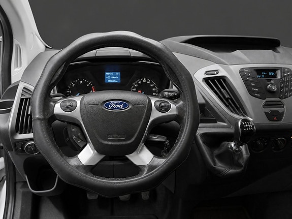 Ford Transit Custom 10 of 19
