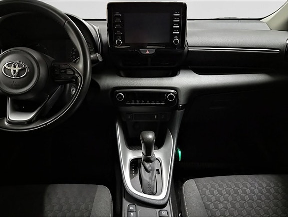 Toyota Yaris 14 of 25