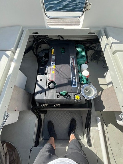 Minor 27 – 2010 | Volvo Penta D4-300 | 380 gångtimmar 12 of 12