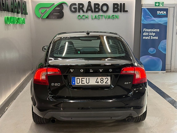 Volvo S60 8 of 21