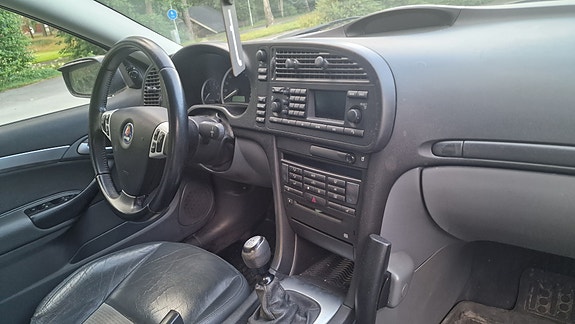 Saab 9-3 2 of 5