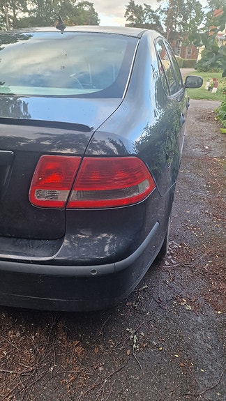Saab 9-3 4 of 5