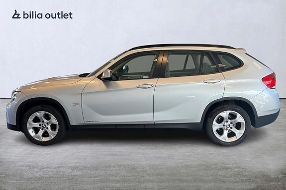 BMW X1 3 of 5
