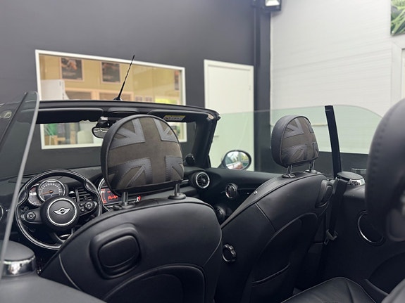 MINI John Cooper Works 11 of 23