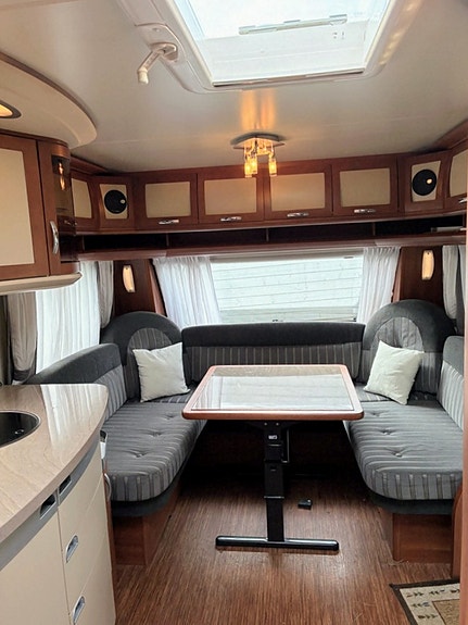 Hobby 560 WLU PRESTIGE Longbed 2011 17 of 24