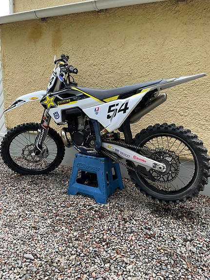 Husqvarna TC-250 3 of 7