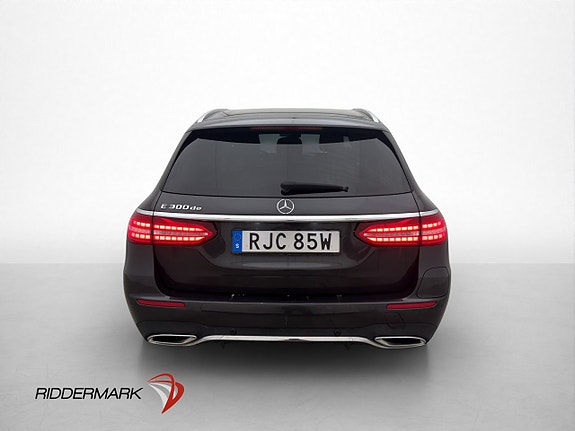 Mercedes-Benz E300 6 of 30