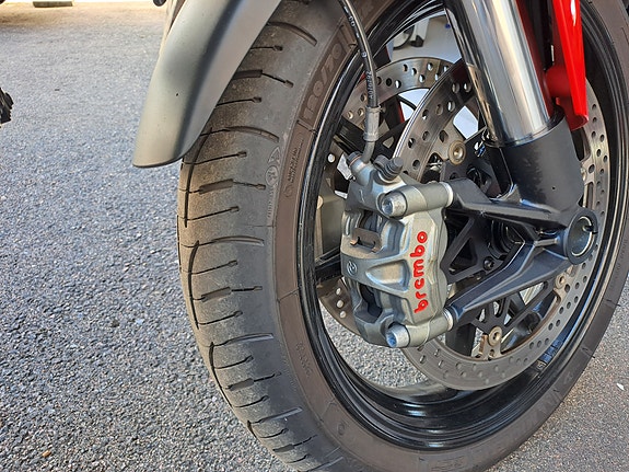 Ducati Multistrada 1200S 5 of 6