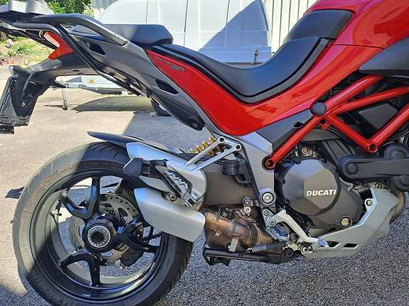 Ducati Multistrada 1200S 2 of 6