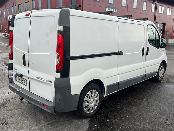 Opel Vivaro 6 of 10