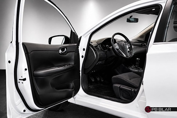 Nissan Pulsar 8 of 22