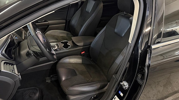 Ford Mondeo 11 of 19
